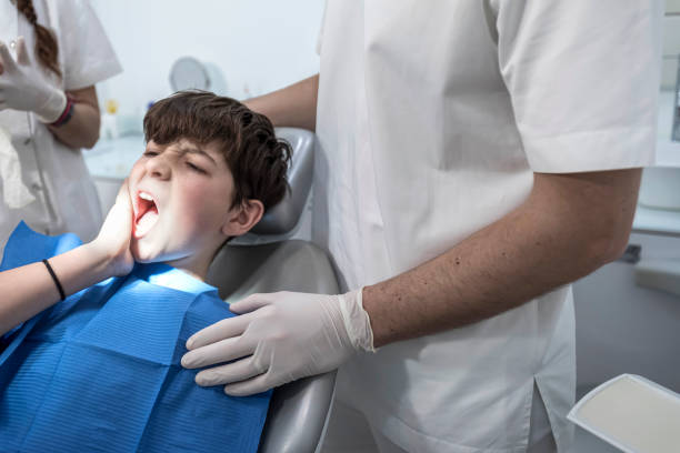 Best Walk-In Emergency Dental Services in North Industry, OH